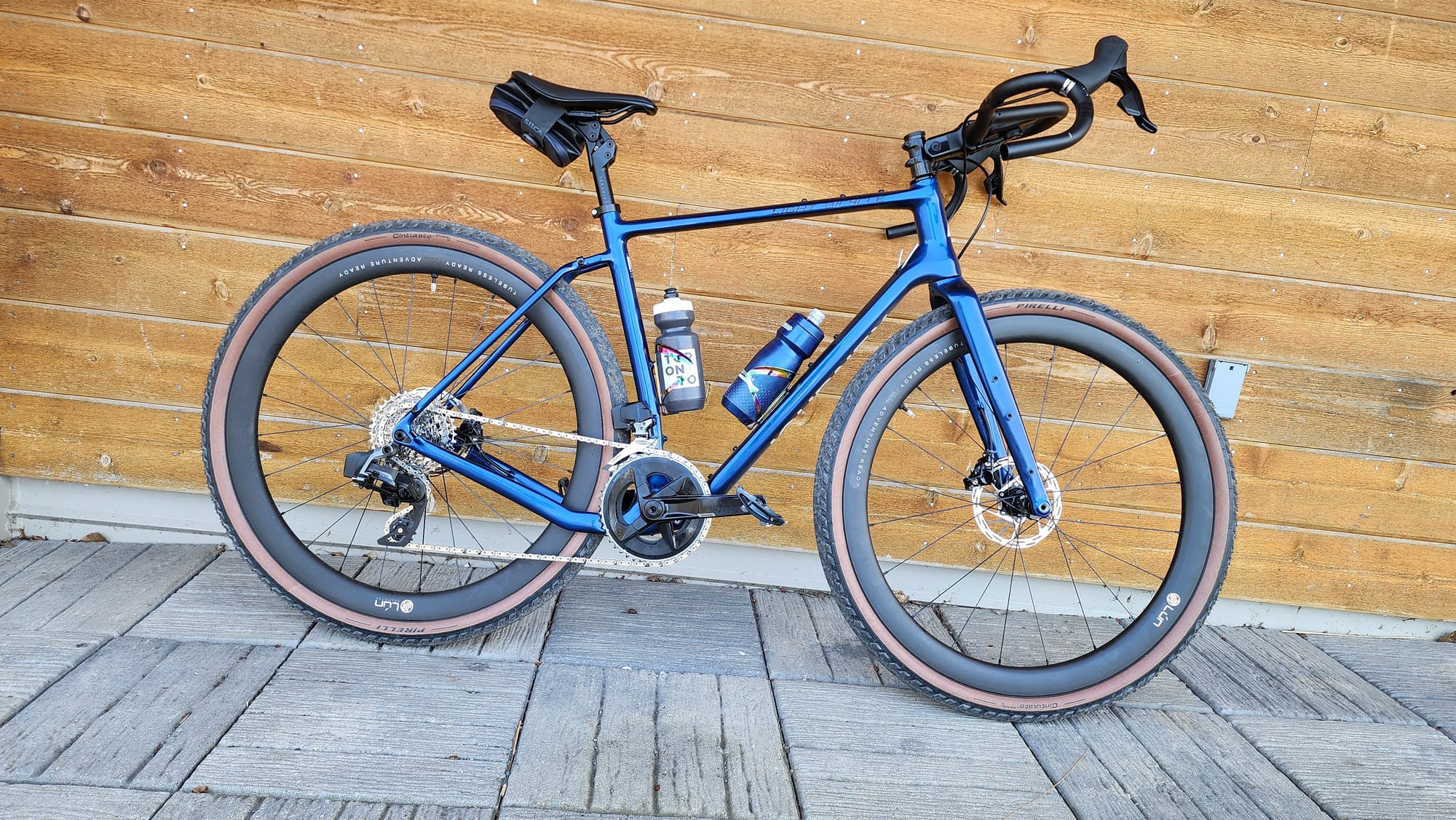 Winter 2023 Gravel Bike Build (Light Bicycle Journey)